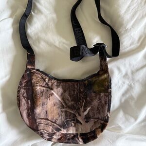 baggu photo forest small crescent bag